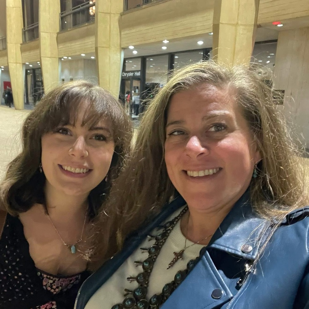 Meet your Posher, Bri & Me